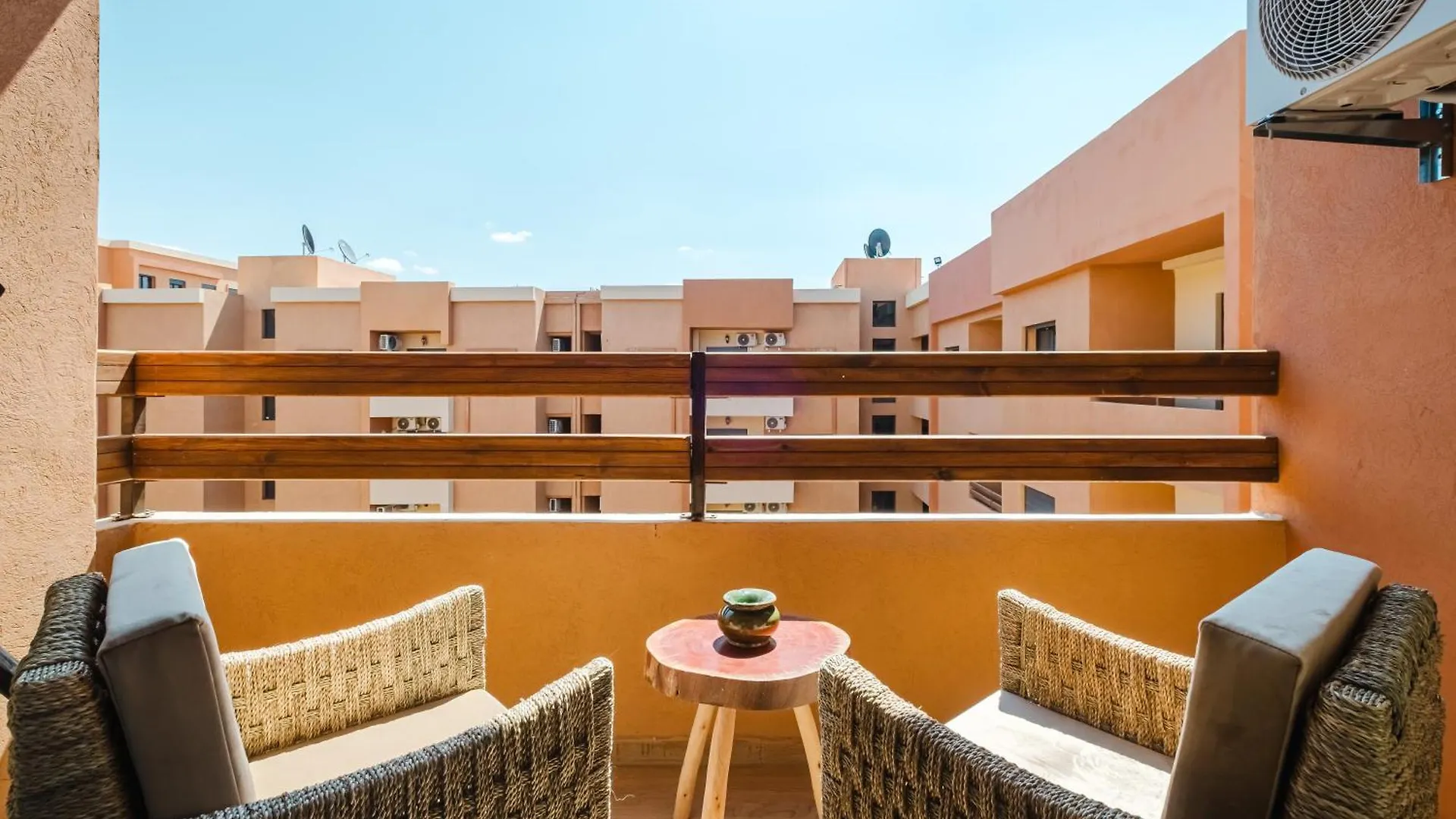 Charming Apartment Near M Avenue Pool, Parking Marrakesh
