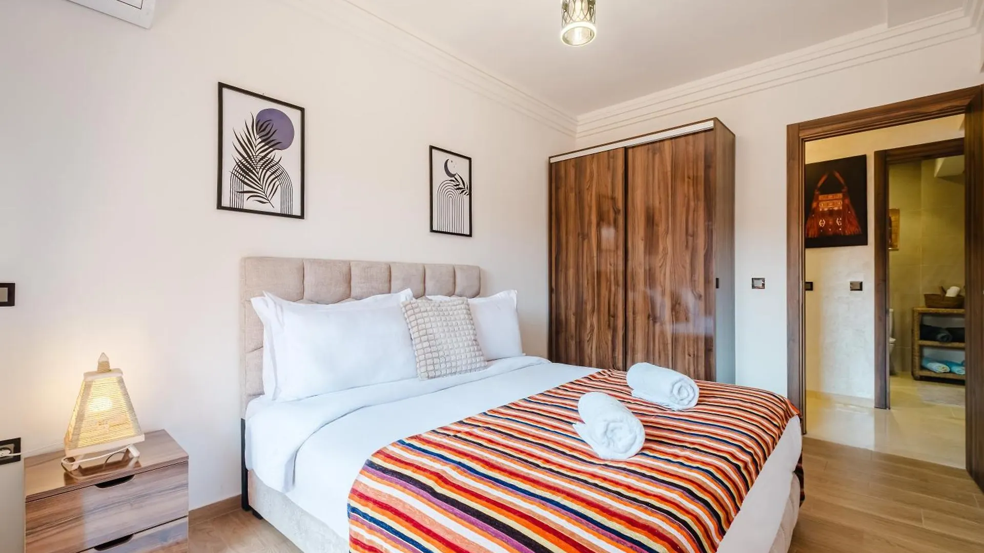 Charming Apartment Near M Avenue Pool, Parking Marrakesh